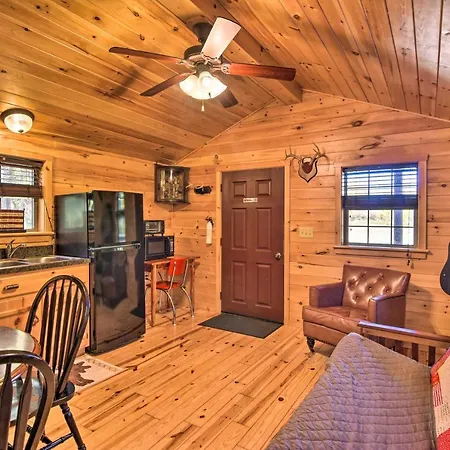 Rural Cabin Hideaway With Fire Pit And Mtn Views! Parsons Esterno foto