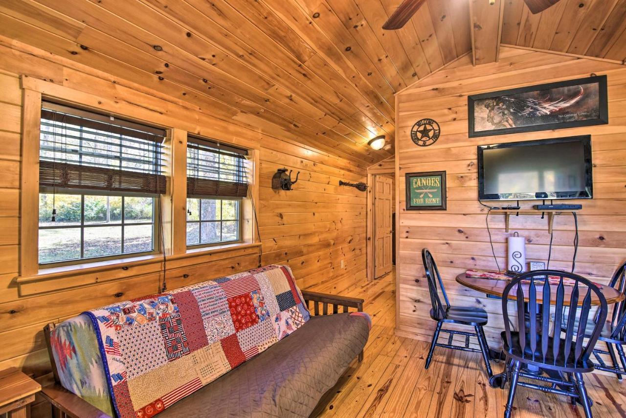 Rural Hideaway With Fire Pit And Mtn Views!